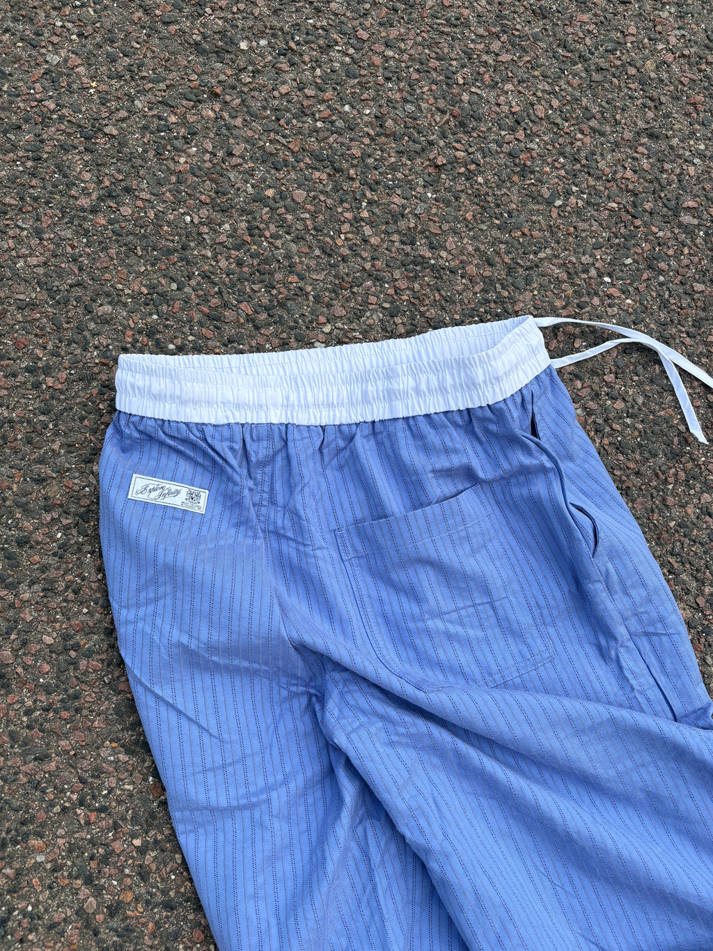 2000s Vintage blue striped white waistband pants