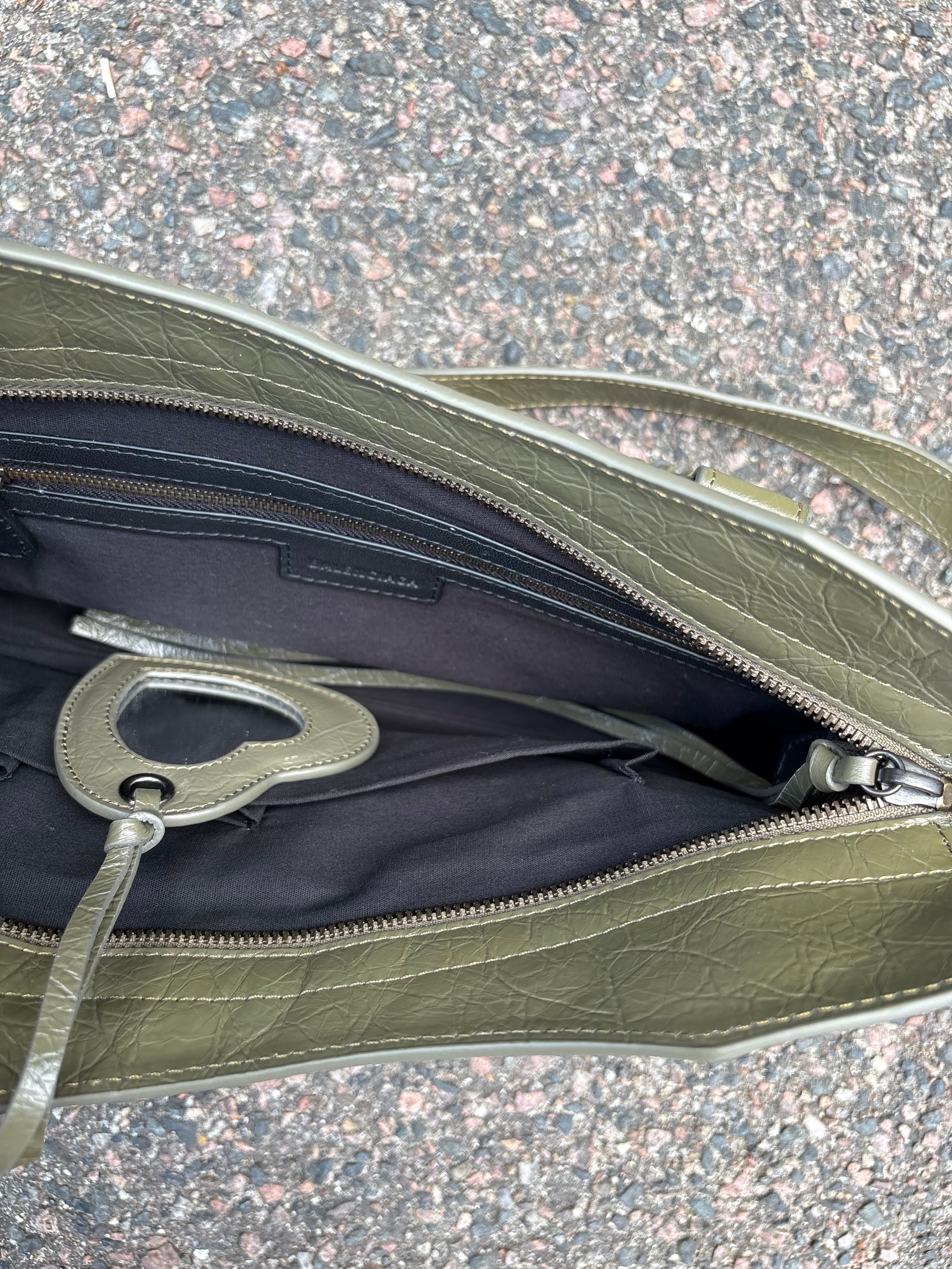 Balenciaga le city bag Dark green