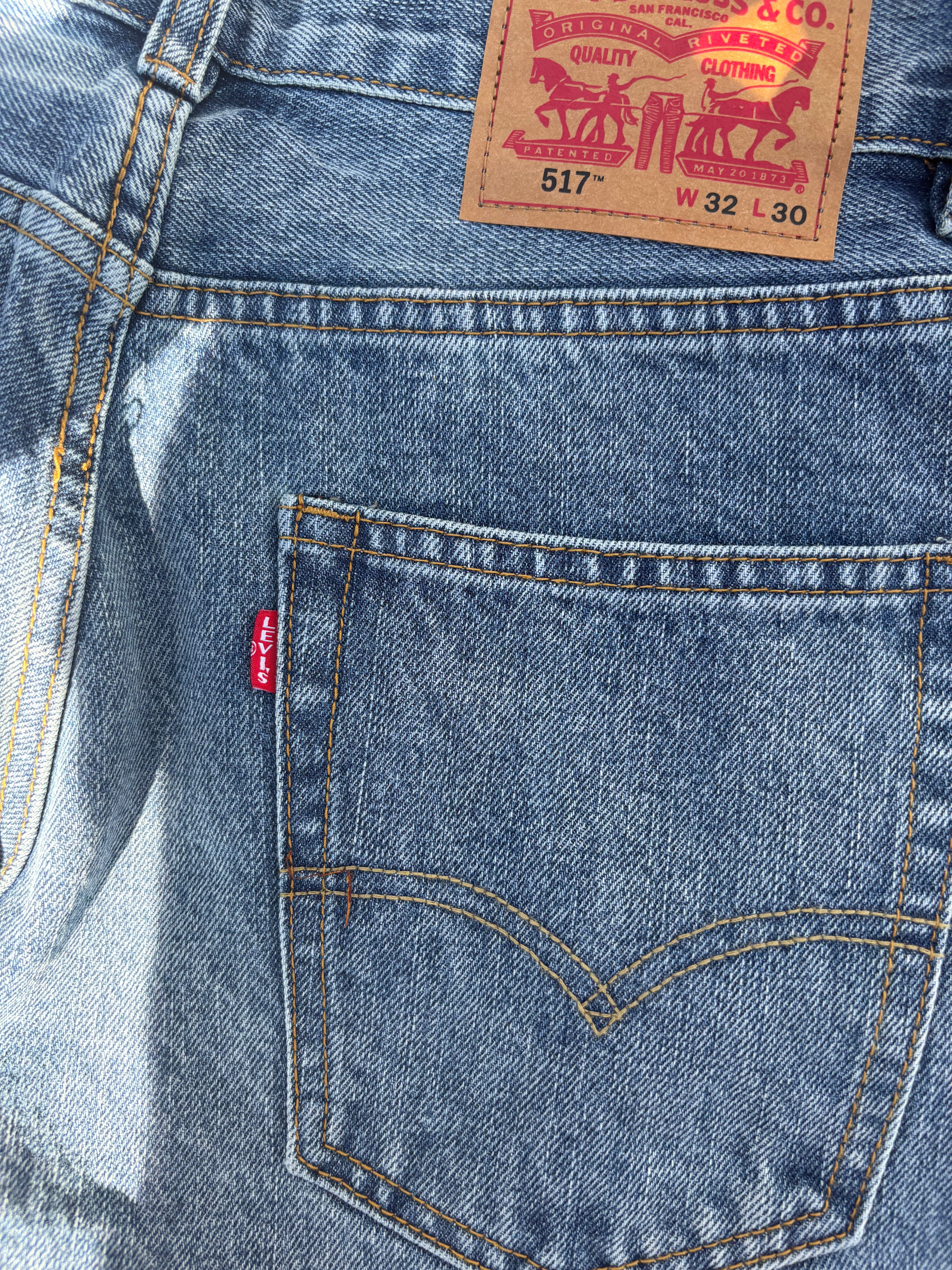 Levis 517 slim bootcut light blue 32*30