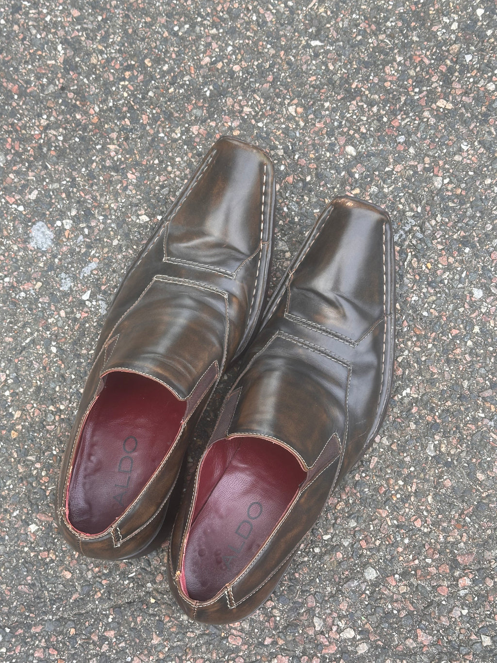 Pointy Italian shoes brown vintage