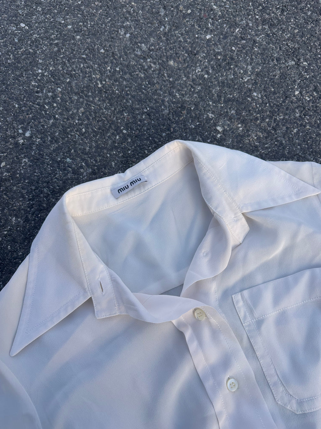 miu miu button up pink