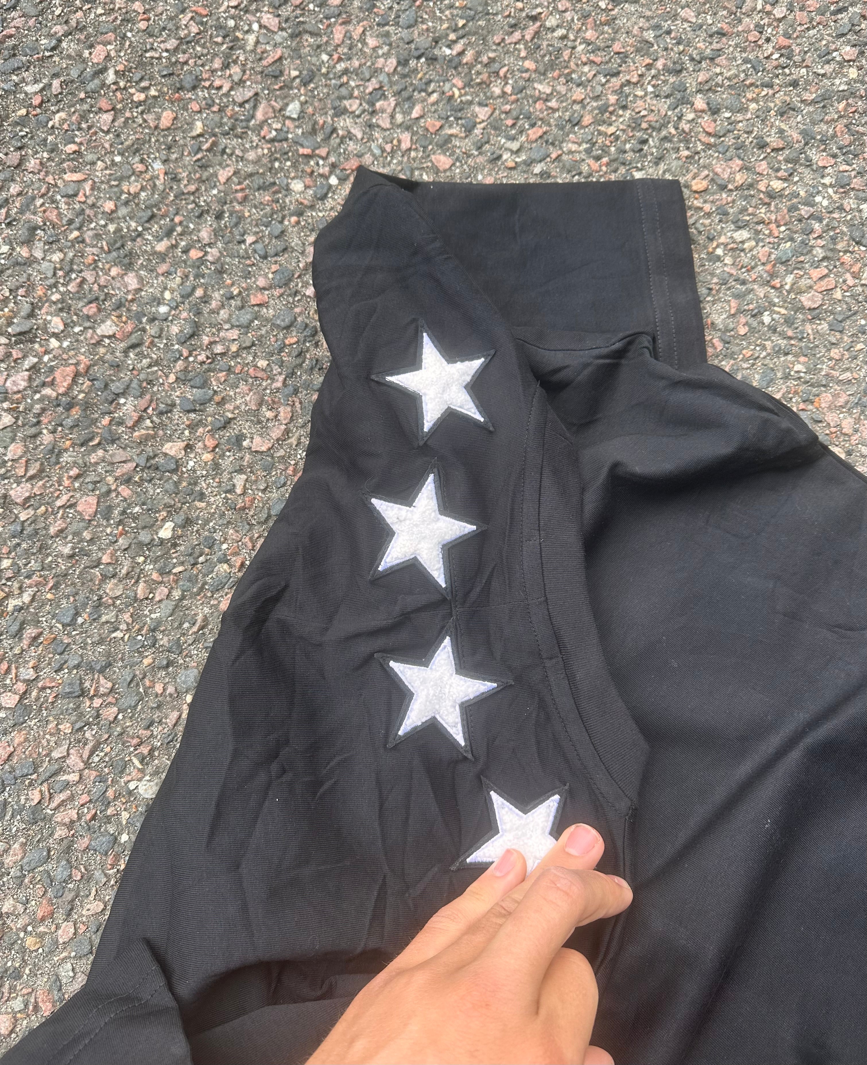 Givenchy Star tee black SS16